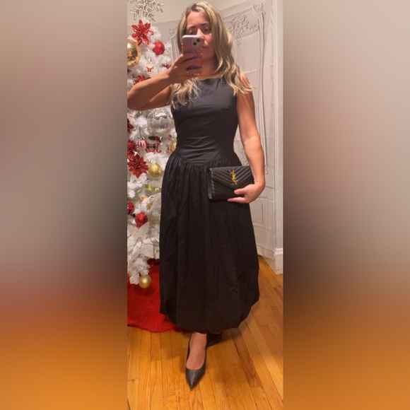 NWT CAMILA COELHO BUBBLE 
HEM DRESS XS and M 
🚨FIRM PRICE NO DISCOUNT - Picture 15 of 15